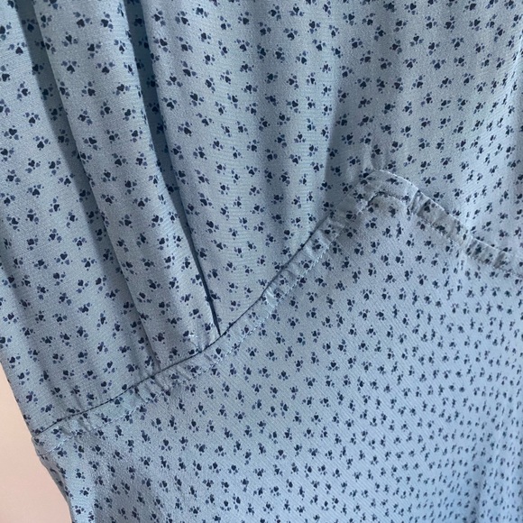 Scoop Neck Blue Ditzy Print Lily Ashwell Maxi Dress - Picture 4 of 5